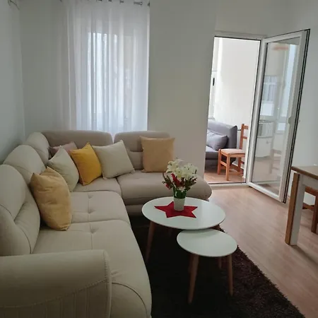 Apartment Liqeni